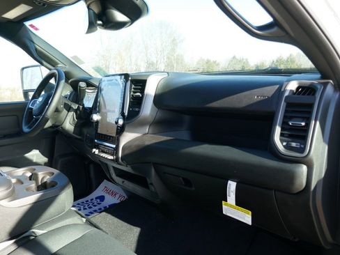 New 2026 RAM 2500 Tradesman AWD/4WD image 11