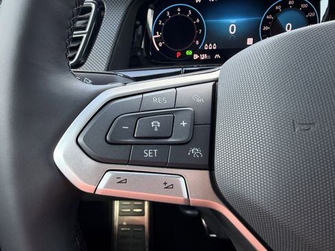 New 2026 Volkswagen Atlas Cross Sport SEL Premium R-Line image 26