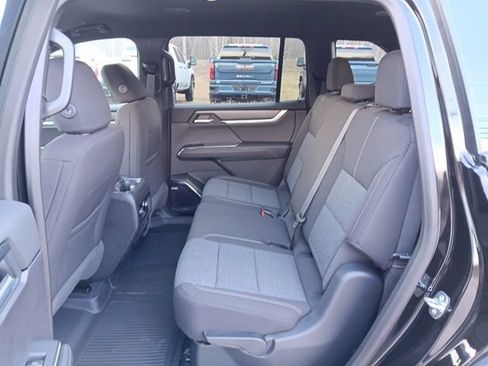 New 2026 GMC Acadia Elevation w/ LPO, All-Weather Package AWD/4WD image 7