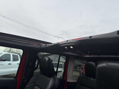 Used 2024 Jeep Wrangler Unlimited Sahara w/ Safety Group image 44