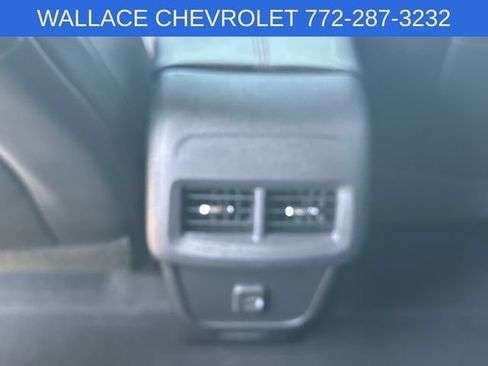 Used 2022 Chevrolet Equinox RS w/ RS Leather Package FWD image 16