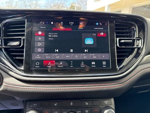 Used 2025 Dodge Durango GT AWD/4WD image 18