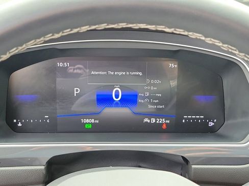 Certified 2024 Volkswagen Tiguan SE image 29