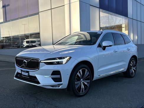 Certified 2023 Volvo XC60 B5 Plus w/ Climate Package image 1