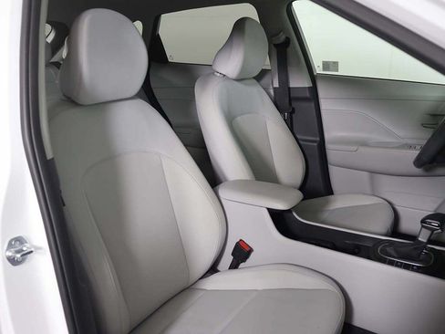 Certified 2024 Hyundai Kona SEL FWD image 25