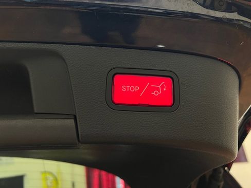 Used 2018 Mercedes-Benz GLA 250 SEDAN image 35