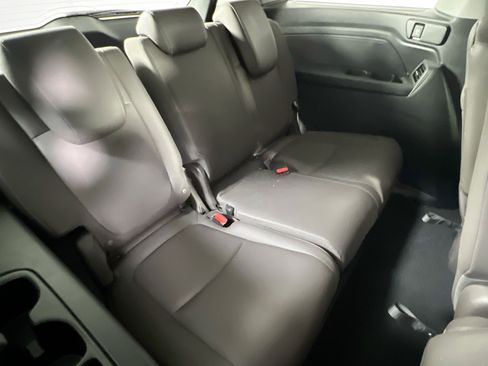 Used 2023 Honda Odyssey EX-L image 27