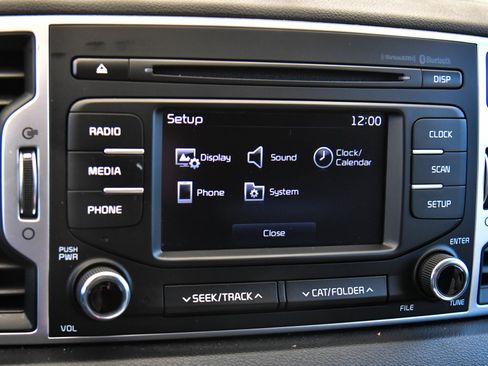 Used 2019 Kia Sportage LX AWD/4WD image 18