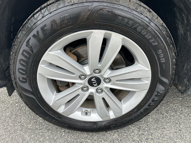 Used 2017 Kia Sportage LX AWD/4WD image 8