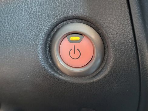Used 2015 Nissan Leaf S w/ Charge Package FWD image 23