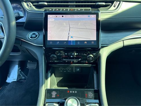 Certified 2023 Jeep Grand Cherokee Overland image 22