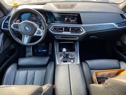 Used 2023 BMW X5 xDrive45e w/ Executive Package image 11