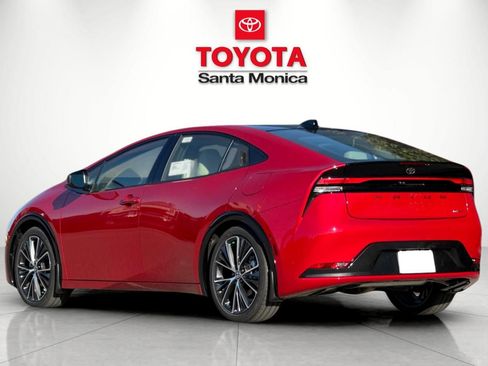 New 2026 Toyota Prius Limited FWD image 5
