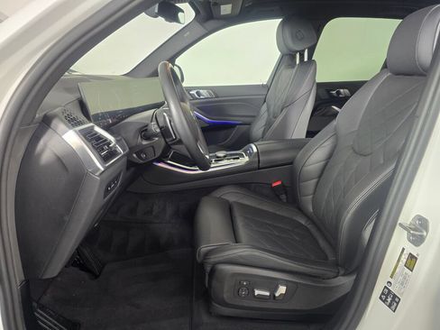 Used 2026 BMW X5 xDrive40i AWD/4WD image 23