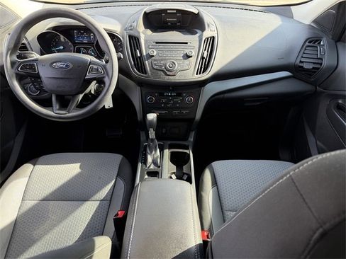 Used 2017 Ford Escape SE image 11