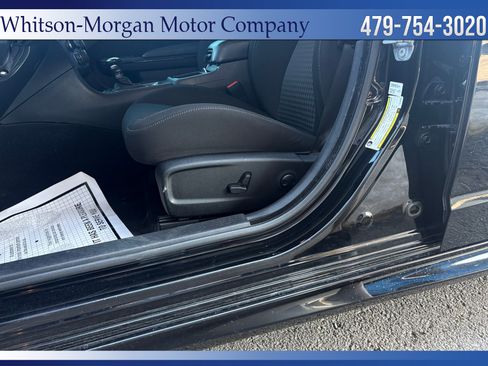 Used 2022 Dodge Charger R/T w/ Blacktop Package image 15