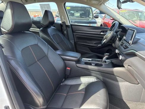 Used 2020 Nissan Altima 2.5 SR w/ Premium Package AWD/4WD image 19