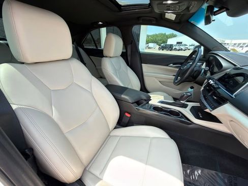 Used 2024 Cadillac CT4 Luxury w/ Sun And Sound Package RWD image 27