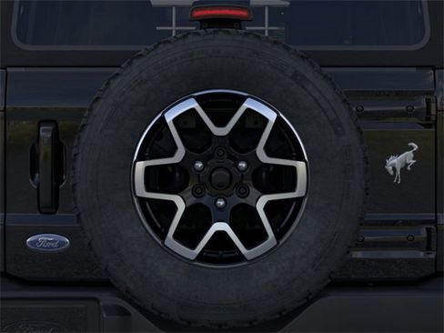 New 2025 Ford Bronco Outer Banks image 24