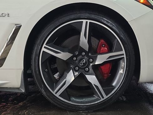 Used 2018 INFINITI Q60 Red Sport 400 w/ Pro Active Package image 24