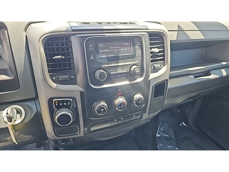 Used 2018 RAM 1500 Express RWD image 14