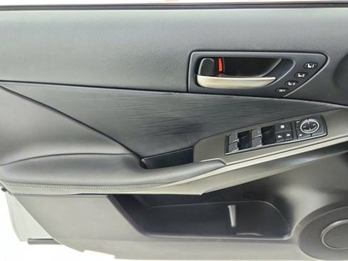 Used 2023 Lexus IS 350 F Sport image 34
