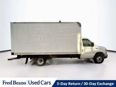 Used 2016 Ford E-450 and Econoline 450 Super Duty image 9