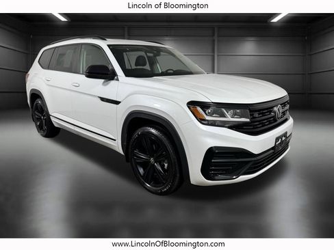 Used 2023 Volkswagen Atlas SEL R-Line image 10