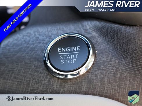 Certified 2025 Ford Explorer Platinum w/ LUX Leather Package image 34