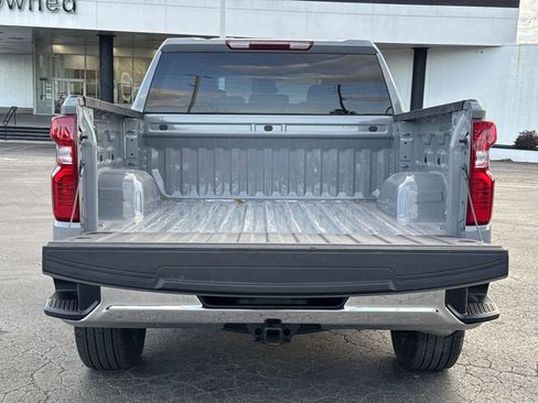 Used 2024 Chevrolet Silverado 1500 LT image 31