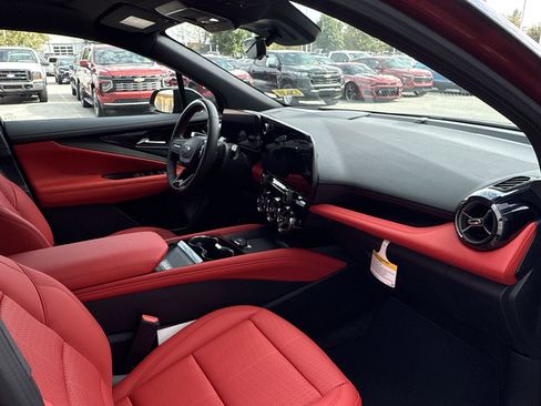 New 2025 Chevrolet Blazer EV SS w/ Performance Package image 50