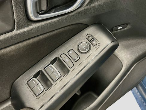 Used 2025 Honda Civic Sport image 15