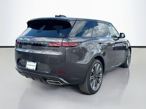 New 2026 Land Rover Range Rover Sport Dynamic SE image 5