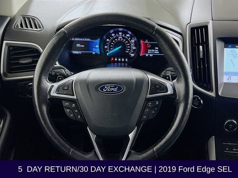 Used 2019 Ford Edge SEL w/ Equipment Group 201A AWD/4WD image 14