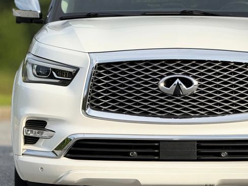 Used 2019 INFINITI QX80 Luxe w/ 22" Wheel Package RWD image 14