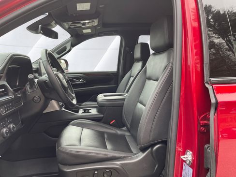 Used 2023 Chevrolet Tahoe Z71 w/ Luxury Package image 10