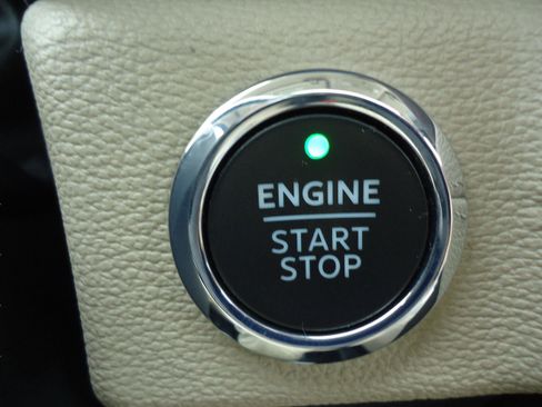 Used 2023 Ford Expedition Max Limited image 20