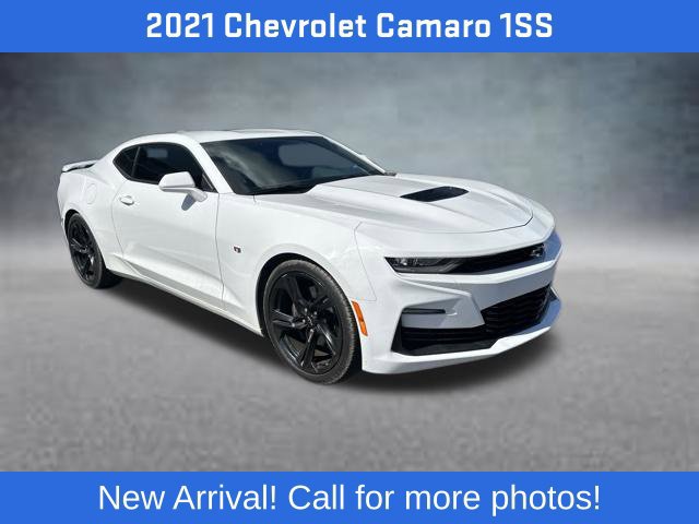 Used 2021 Chevrolet Camaro SS RWD image 1