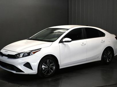 Used 2023 Kia Forte LXS w/ LXS Technology Package