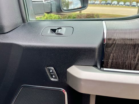 Used 2021 Ford F350 Lariat w/ Lariat Ultimate Package image 17