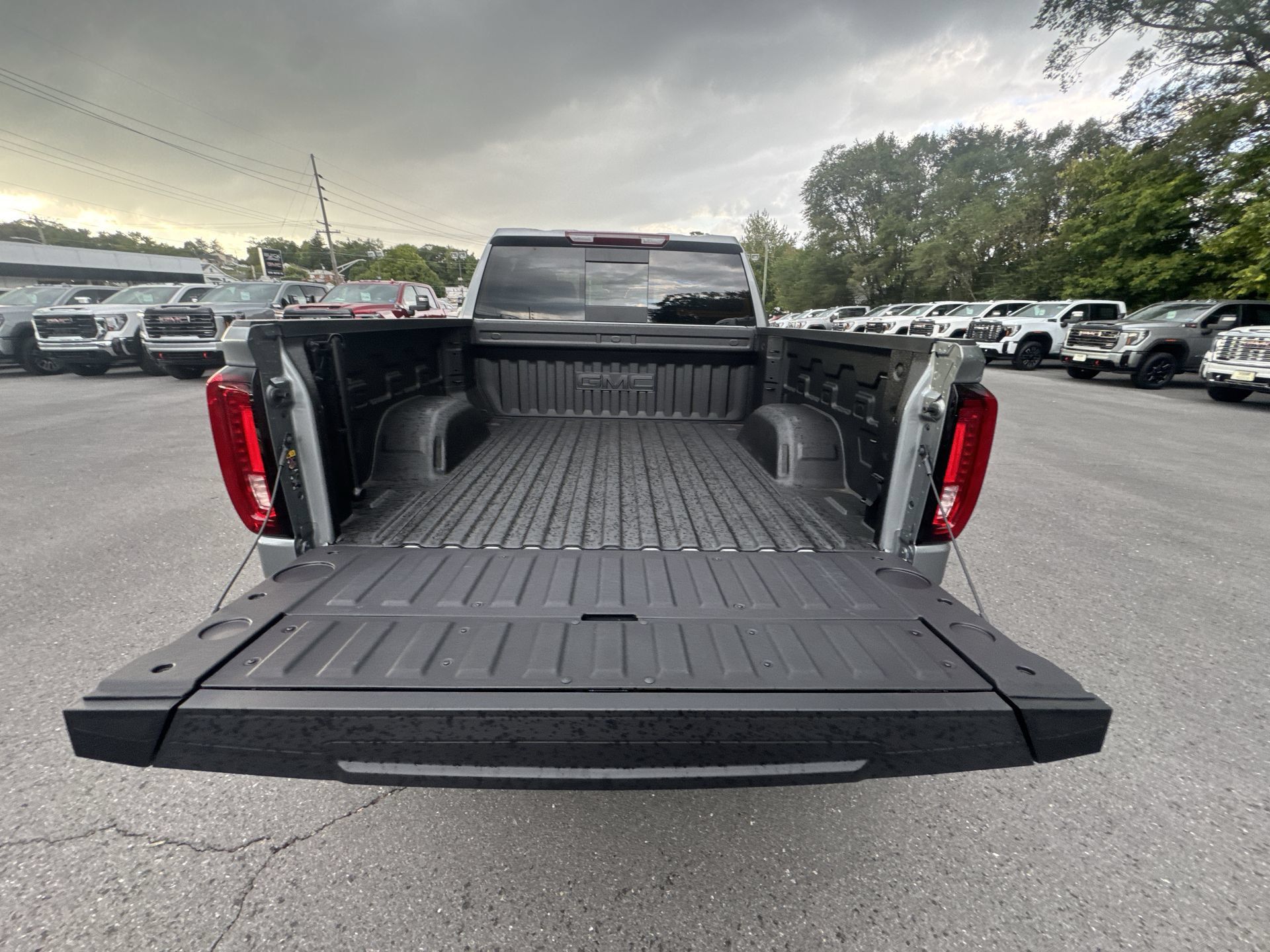 New 2026 GMC Sierra 1500 SLT w/ SLT Premium Plus Package AWD/4WD image 20