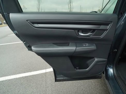 Used 2023 Honda CR-V EX image 16