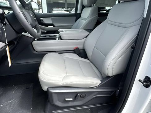 New 2027 Ford Expedition Max Active RWD image 22