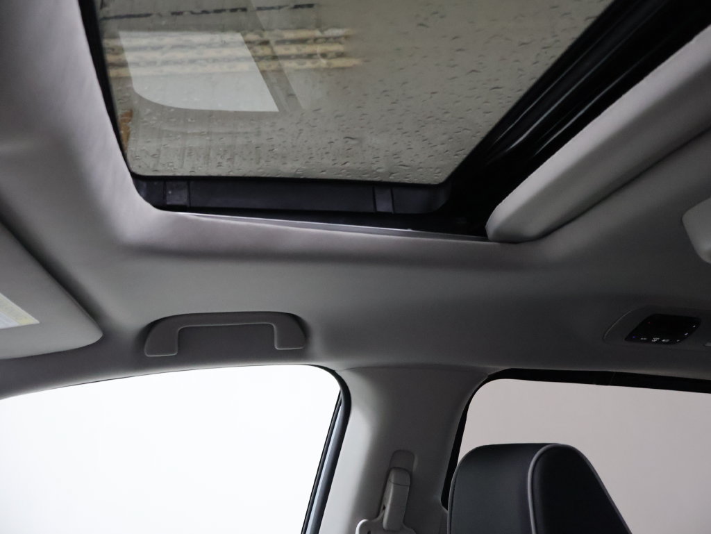 New 2027 Honda Odyssey Touring image 27