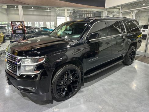 Used 2015 Chevrolet Suburban LT AWD/4WD image 11