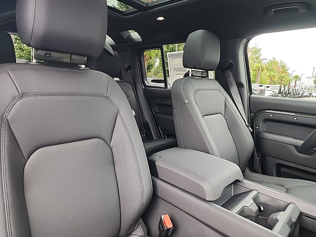 New 2026 Land Rover Defender 110 S AWD/4WD image 21