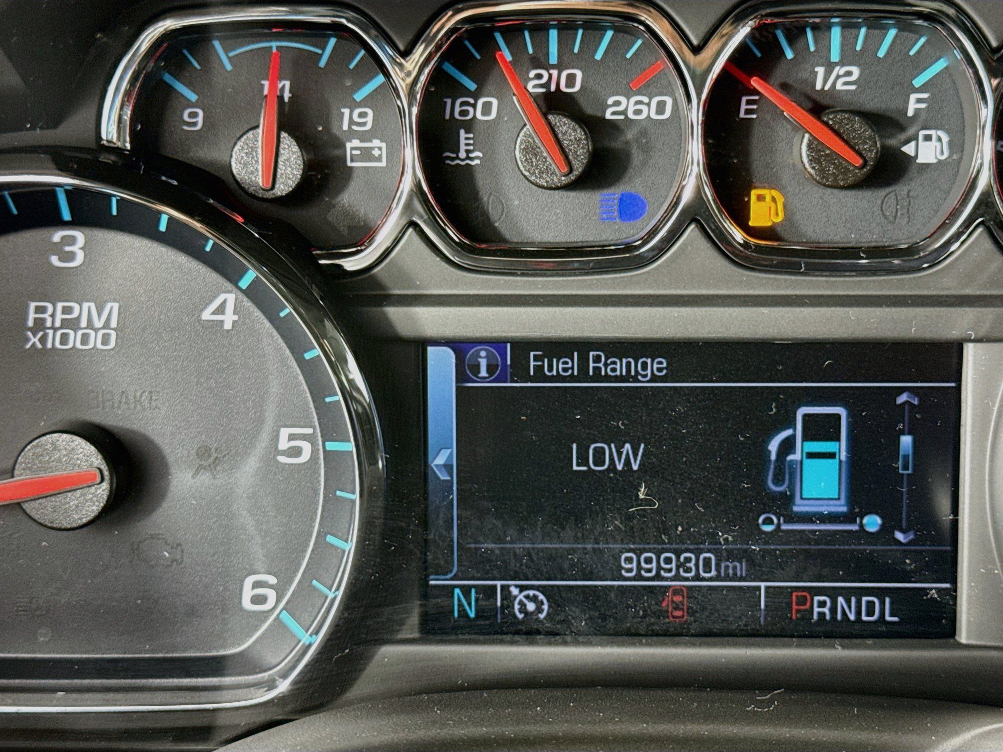 Used 2019 GMC Yukon SLE w/ SLE Value Package RWD image 14