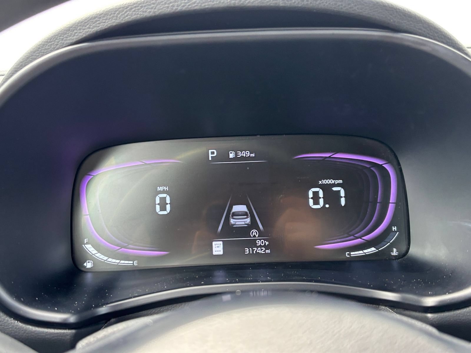 Used 2025 Kia Soul LX w/ LX Technology Package FWD image 37