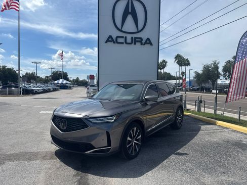 Used 2026 Acura MDX w/ Technology Package FWD image 3