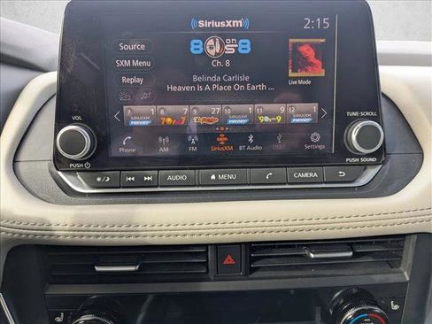 Used 2023 Nissan Rogue SV w/ SV Premium B Package image 12